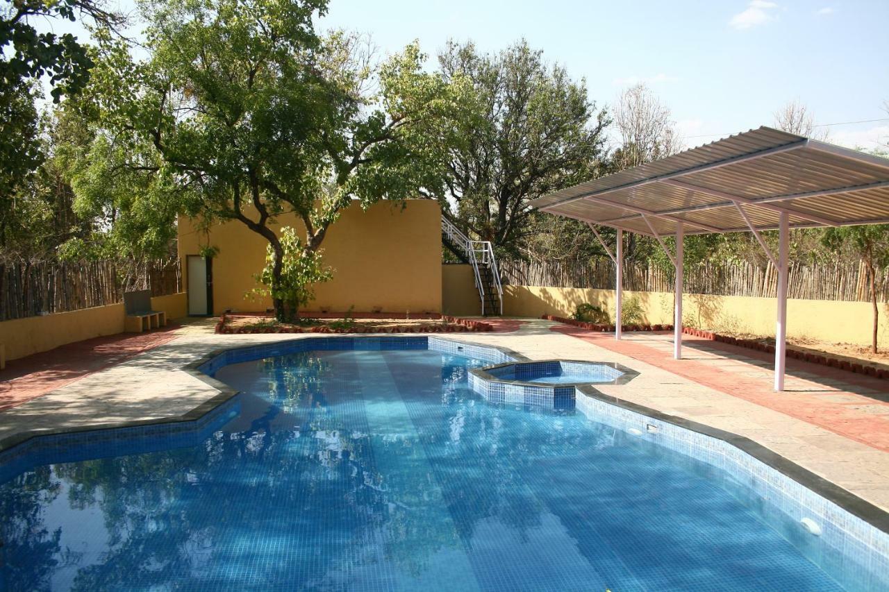 Baaz Jungle Resort Khawāsa Buitenkant foto