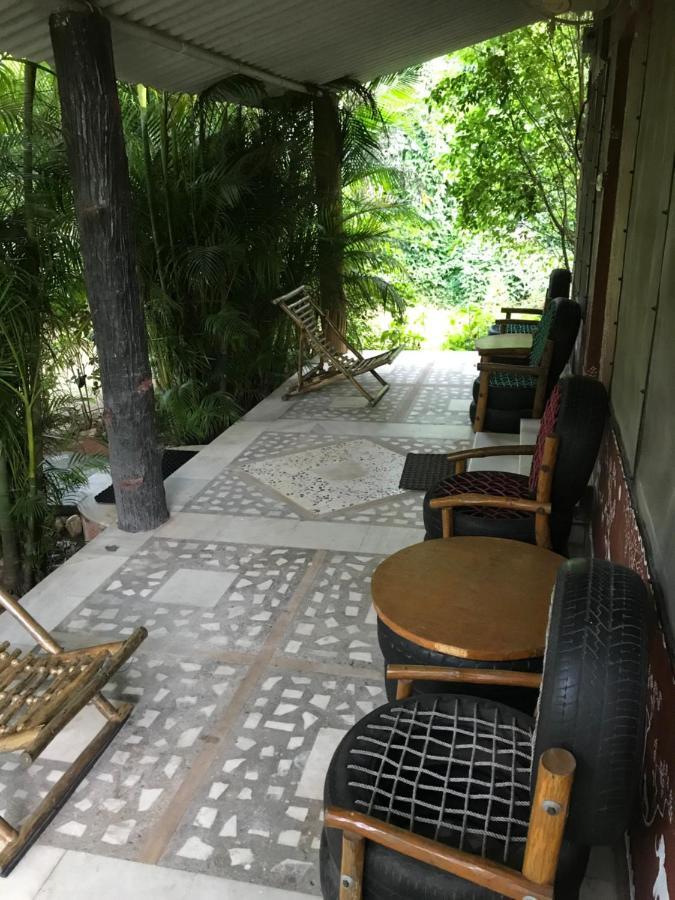 Baaz Jungle Resort Khawāsa Buitenkant foto